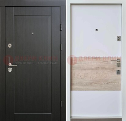 Черная металлическая дверь с белой МДФ внутри ДМ-230 В Ижевске