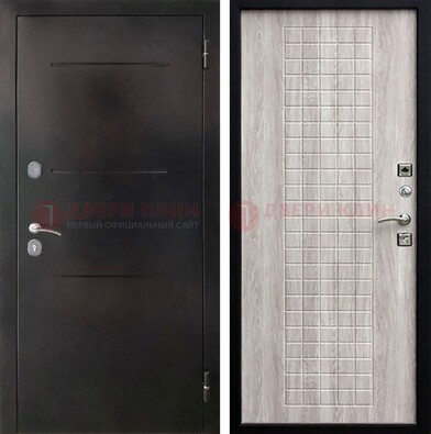Черная железная дверь с порошковым покрытием и филенчатой МДФ ДП-221 