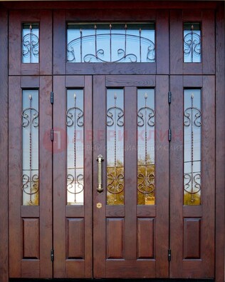 Парадная дверь с прямоугольными стеклянными вставками ДПР-5 для частного дома В Ижевске
