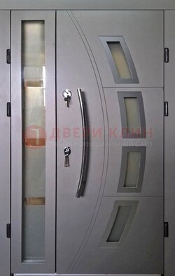 Серая железная дверь для дома со стеклом ДС-17 В Ижевске