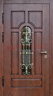 Cтальная дверь со стеклом и ковкой в коричневом цвете ДСК-119 В Ижевске