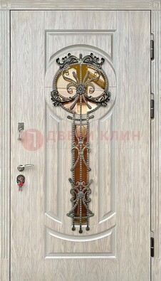 Светлая железная дверь со стеклом ковкой для коттеджа ДСК-134 В Ижевске