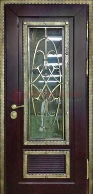 Темная уличная дверь порошок со стеклом и ковкой ДСК-167 В Ижевске