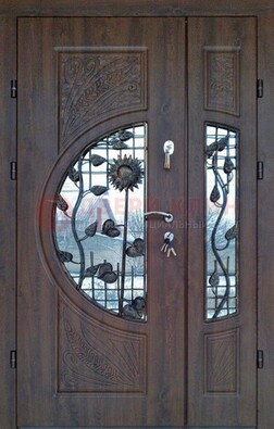 Входная дверь стекло с ковкой и резьбой ДСК-202 В Ижевске