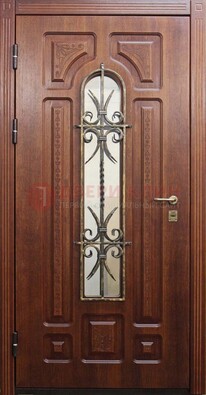 Тяжелая стальная дверь со стеклом и ковкой ДСК-42 В Ижевске