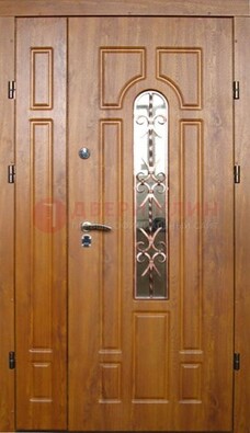 Стальная дверь со стеклом и цветной ковкой ДСК-78 для панельного дома В Ижевске