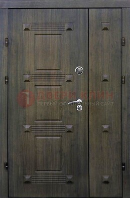 Железная двухстворчатая филенчатая дверь с виноритом ДВТ-143 в Электроуглях